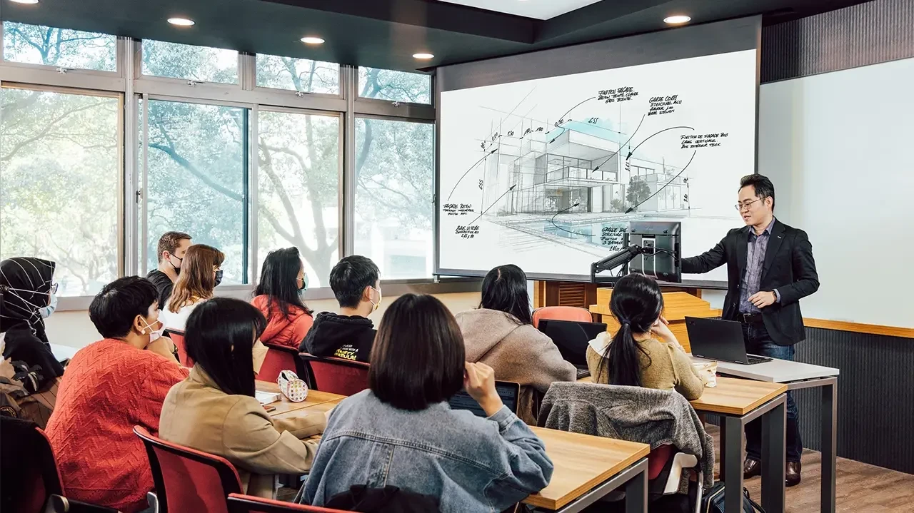 Phòng Học Thông Minh: Giải Pháp Thiết Bị Giáo Dục Hiện Đại 2025